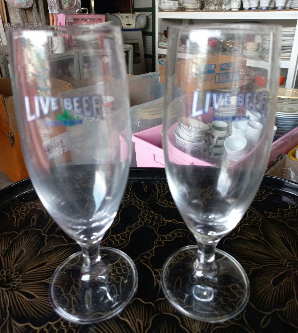 Gift box wine glass asahi (Category: Other Kitchenware & Tableware) located in Quezon City. Submitted by sabadojuliet25680 (Listing ID 1339556871, Image 2). Description: gift box asahi wine glass size 3.5x7.10 inches 170 take all.