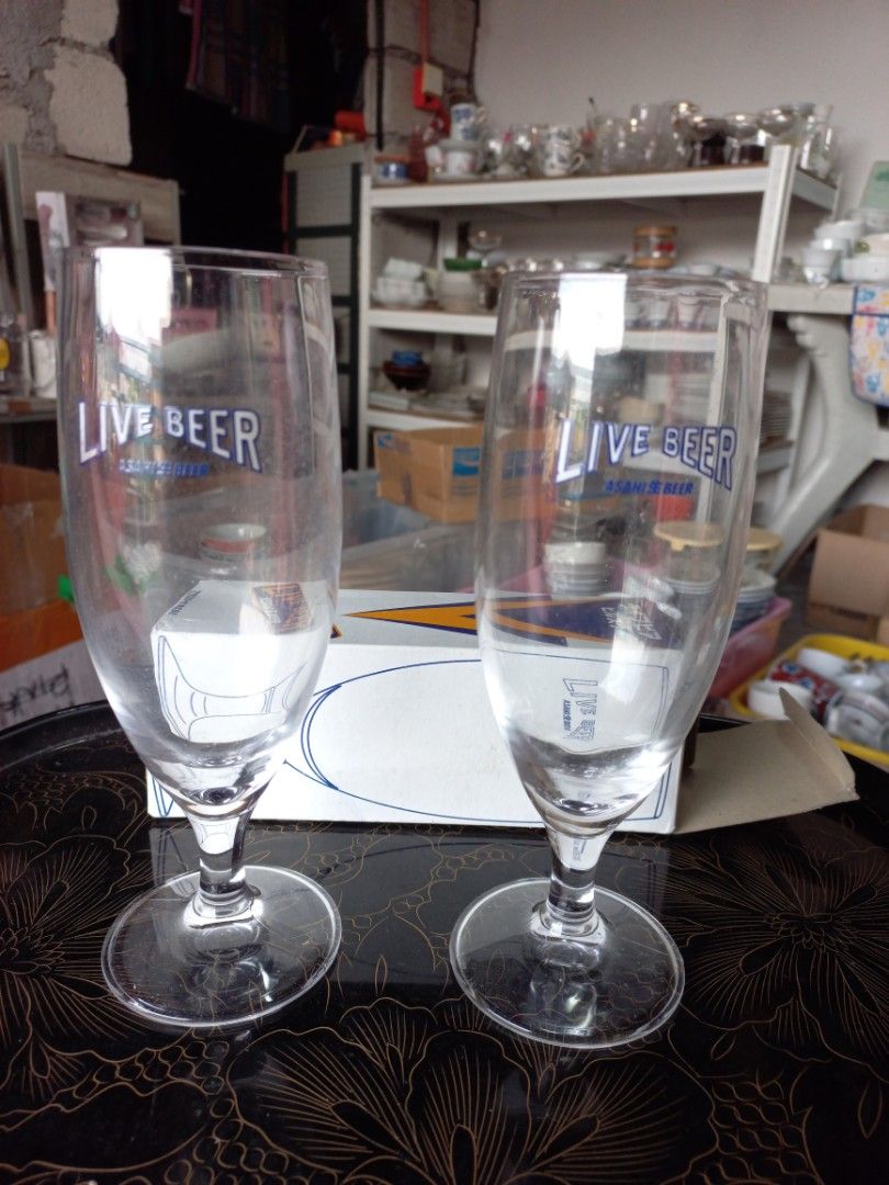 Gift box wine glass asahi (Category: Other Kitchenware & Tableware) located in Quezon City. Submitted by sabadojuliet25680 (Listing ID 1339556871, Image 1). Description: gift box asahi wine glass size 3.5x7.10 inches 170 take all.