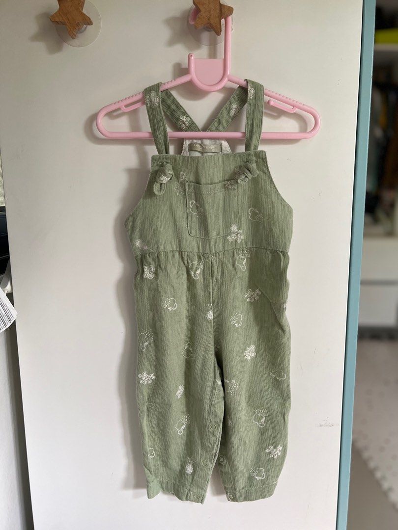 Gingersnaps Green Jumpsuit (Category: Babies & Kids Fashion) located in Tarlac. Submitted by eloijv (Listing ID 1339634276, Image 1). Description: Worn only once. Very much like new 12 mos on tag.