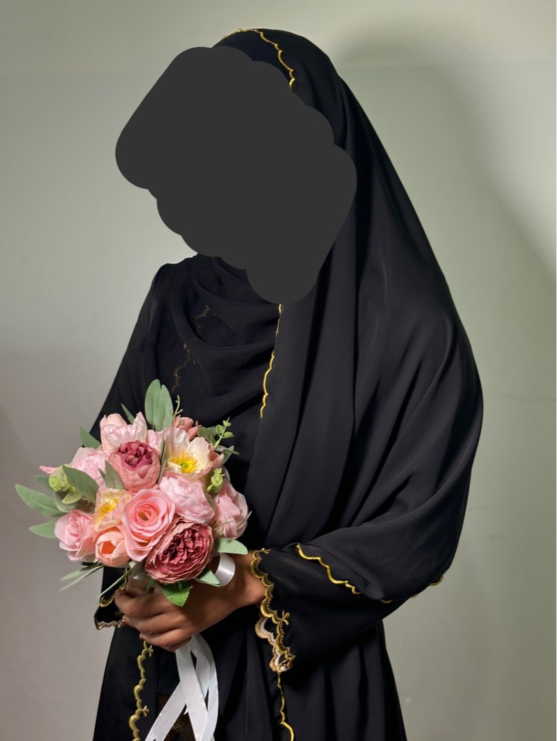 Hanna Rauda - Black Gold, Women's Fashion, Muslimah Fashion, Hijabs on ...