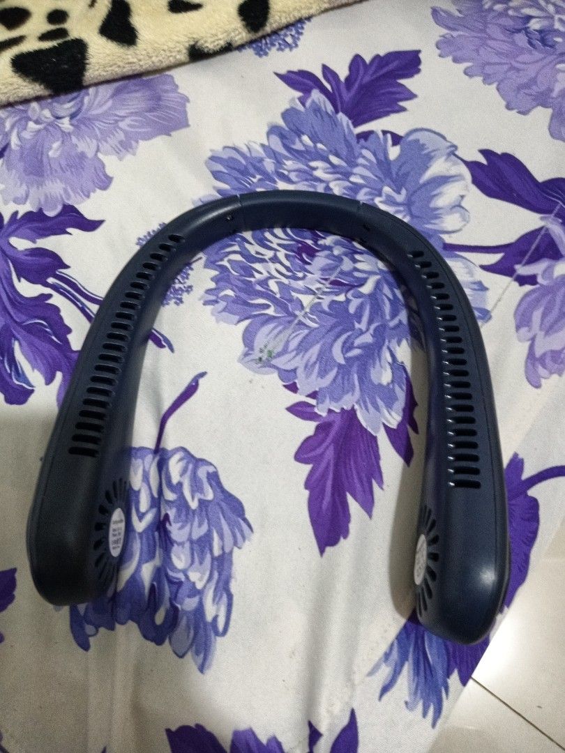 Neckfan