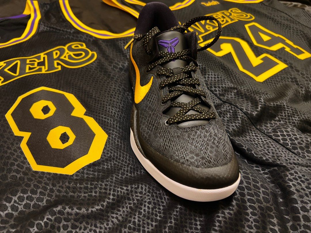 kobe 8 snake skin