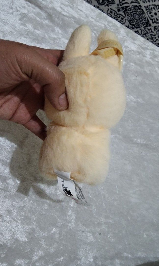 Labubu Have a Seat Sisi Original (Category: Designer & Blind Box Toys) located in Paranaque City. Submitted by deena95 (Listing ID 1339696429, Image 3). Description: Original 💯 Used only once price negotiable.