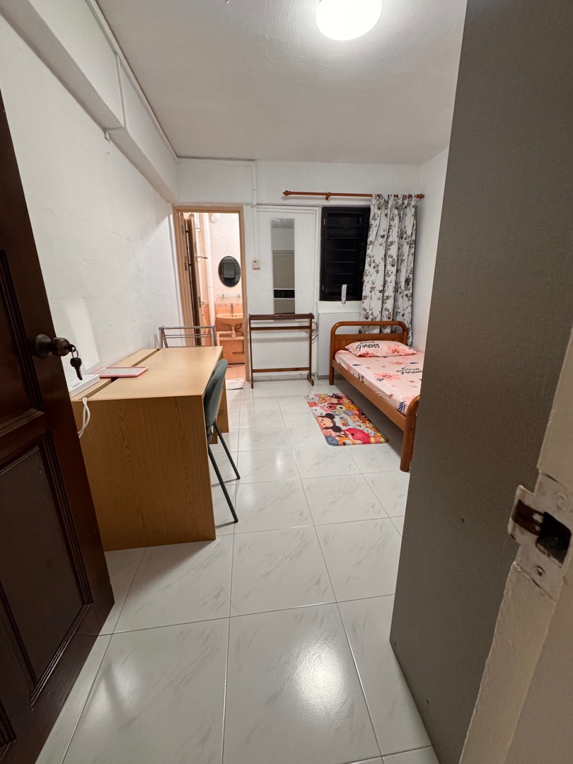 (Category: ) located in . Submitted by ancazo (Listing ID 1339671661, Image 1). Description: .
