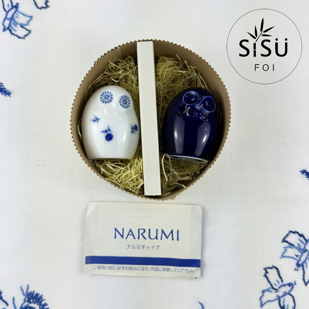 Narumi Owl Salt and Pepper Shaker Set (Category: Other Kitchenware & Tableware) located in Zamboanga. Submitted by sisufoi (Listing ID 1339566763, Image 3). Description: Hoot, hoot! Spice up your meals with these cute Narumi owl salt and pepper shakers! A playful addition to your table, bringing fun and flair to every dish. • As good as new • Comes with the original box, although it shows some signs of wear • Still with product code sticker #Naru