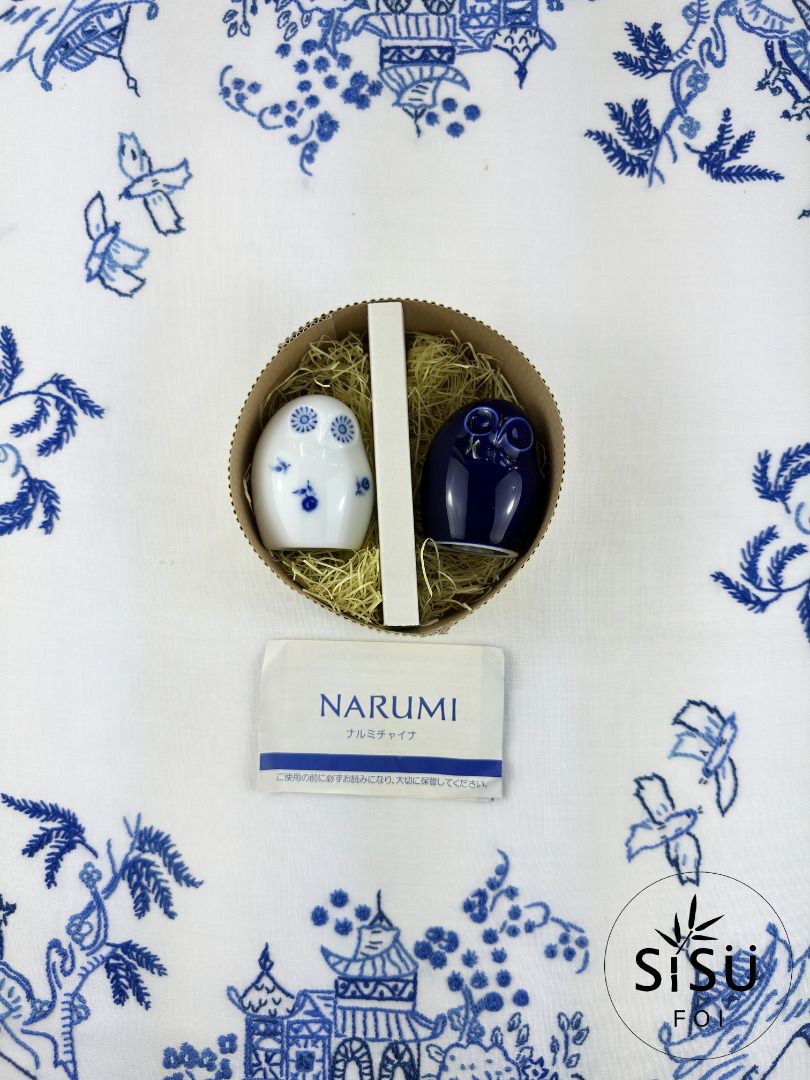 Narumi Owl Salt and Pepper Shaker Set (Category: Other Kitchenware & Tableware) located in Zamboanga. Submitted by sisufoi (Listing ID 1339566763, Image 2). Description: Hoot, hoot! Spice up your meals with these cute Narumi owl salt and pepper shakers! A playful addition to your table, bringing fun and flair to every dish. • As good as new • Comes with the original box, although it shows some signs of wear • Still with product code sticker #Naru