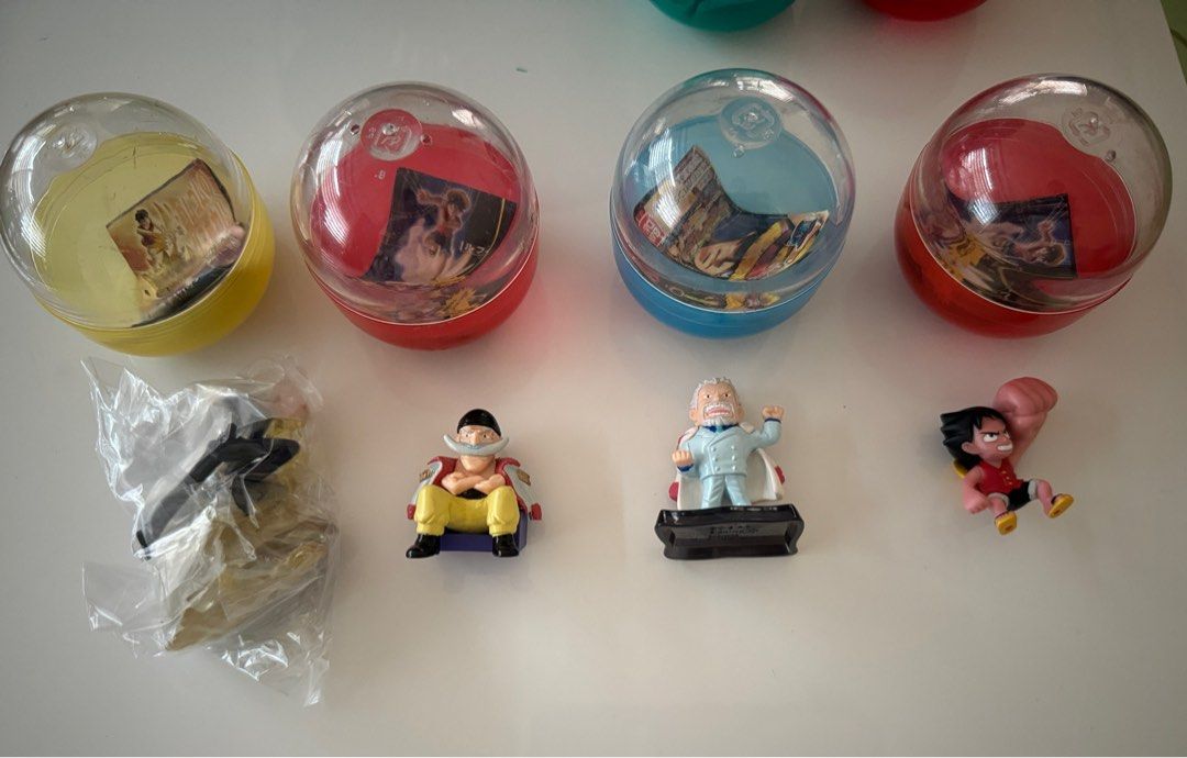 One Piece Gashapon Figures (Category: Figurines & Statues) located in Quezon City. Submitted by at883 (Listing ID 1339684373, Image 1). Description: Php150 each.