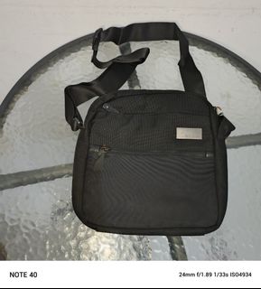 (Kategori: ) berada di . Dikirim oleh ganihendri93415 (ID iklan 1339712851, Gambar 1). Deskripsi: .