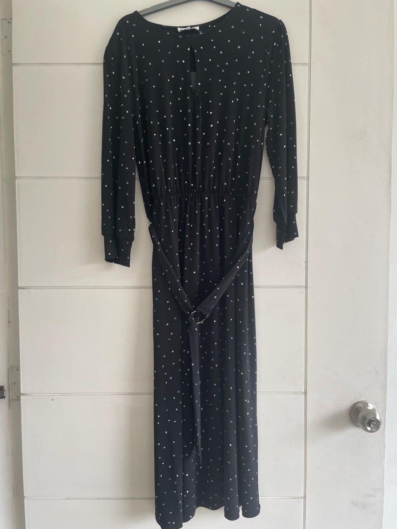Warehouse Black Star Pattern Dress Women s Fashion Dresses Sets Dresses on Carousell