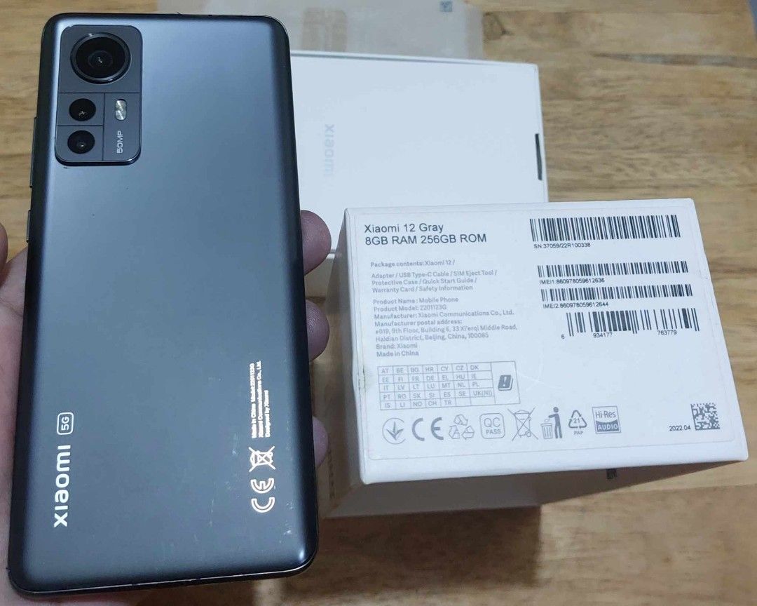 Xiaomi 12 5g 8/256gb (Category: Xiaomi) located in Quezon City. Submitted by axlrd (Listing ID 1339647256, Image 1). Description: Xiaomi 12 8/256gb Bought last Dec 2022 sa Sh0pee Xiaomi Official Shop (@xiaomi_online) SRP P31,999 FREE Audio/Type C Adaptor P64 What's in the box (original items from purchase): 1 x Xiaomi 12 1 x Adapter 1 x USB Type-C Cable 1 x SIM Eject Tool 1 x Quick Start Guide 1 x Warranty Card Open for swap to Pixel phone 256gb 