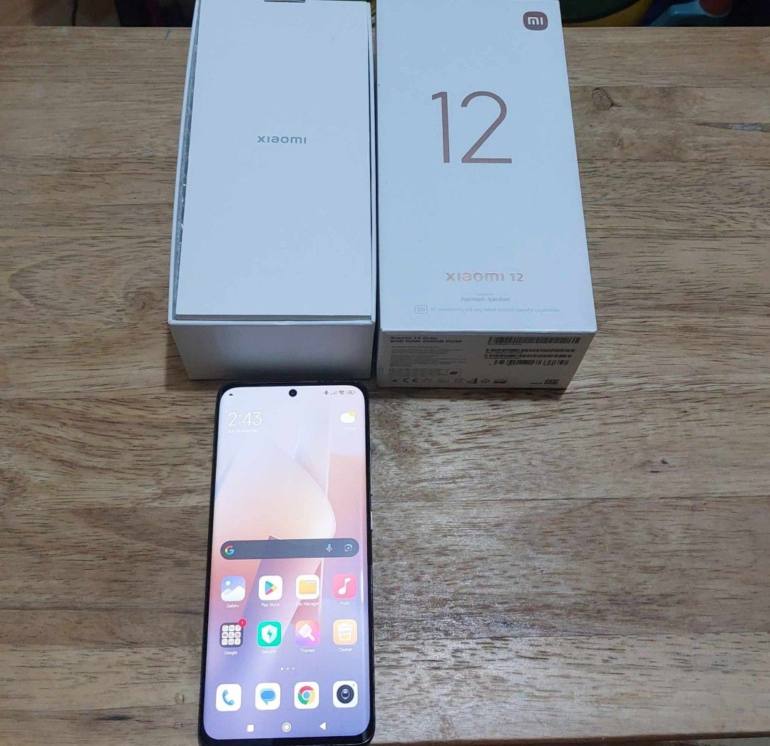 Xiaomi 12 5g 8/256gb (Category: Xiaomi) located in Quezon City. Submitted by axlrd (Listing ID 1339647256, Image 3). Description: Xiaomi 12 8/256gb Bought last Dec 2022 sa Sh0pee Xiaomi Official Shop (@xiaomi_online) SRP P31,999 FREE Audio/Type C Adaptor P64 What's in the box (original items from purchase): 1 x Xiaomi 12 1 x Adapter 1 x USB Type-C Cable 1 x SIM Eject Tool 1 x Quick Start Guide 1 x Warranty Card Open for swap to Pixel phone 256gb 