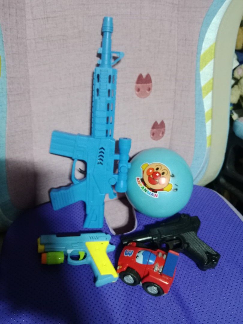 Xmas bundle anik for kids #1 (Category: Children's Books) located in Muntinlupa City. Submitted by periwinklefairy23 (Listing ID 1339572872, Image 1). Description: what u see is what u get.