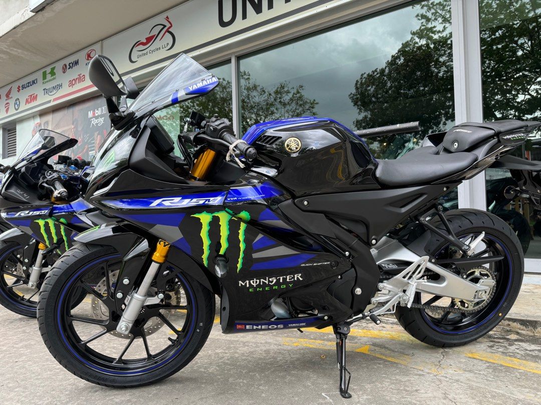 Stckr Set R15 Monster exclusive Blk