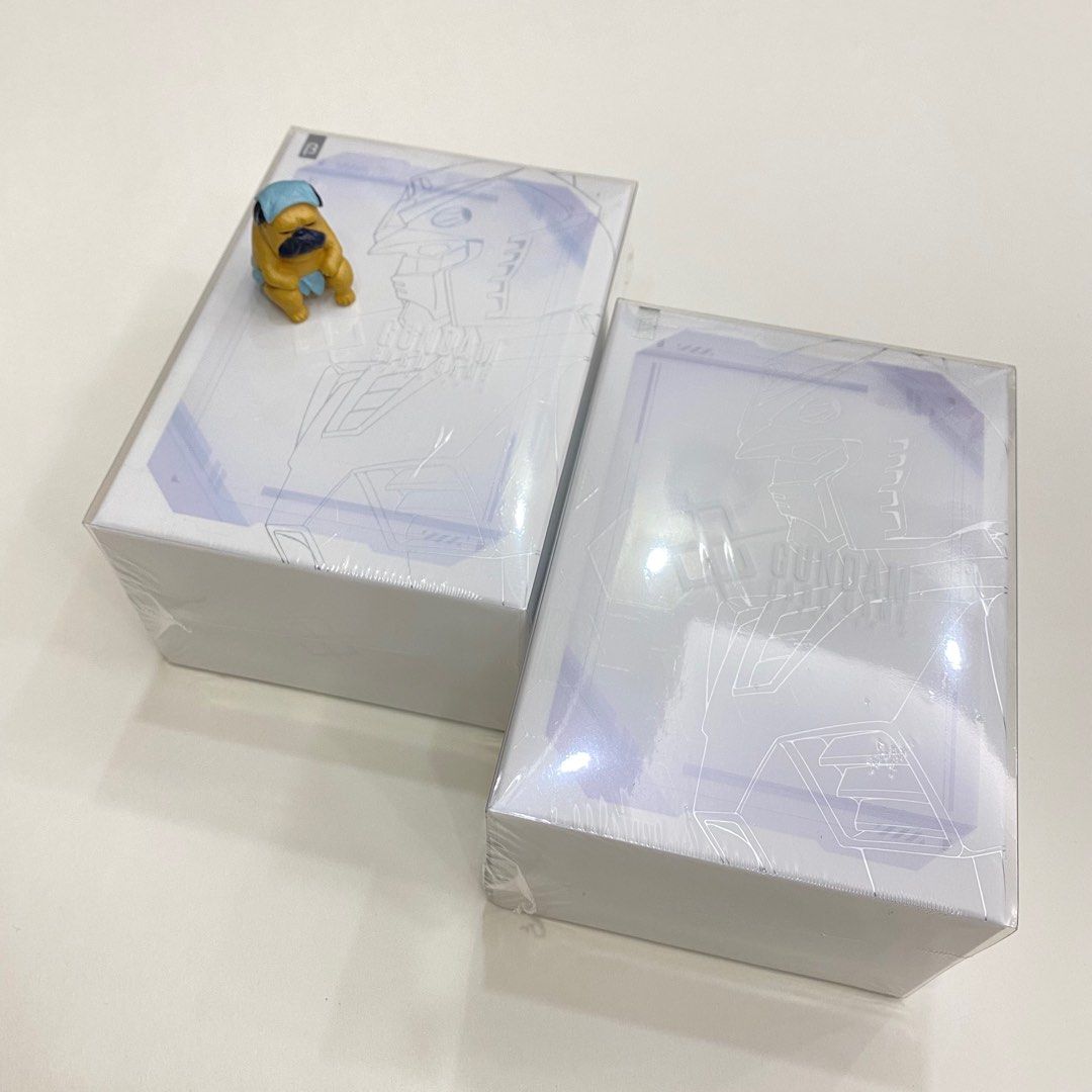 現貨全新未拆Bandai Gundam Card Game LIMITED BOX Ver.β 高達 現貨全新未拆Bandai Gundam Card Game LIMITED BOX Ver.β 高達