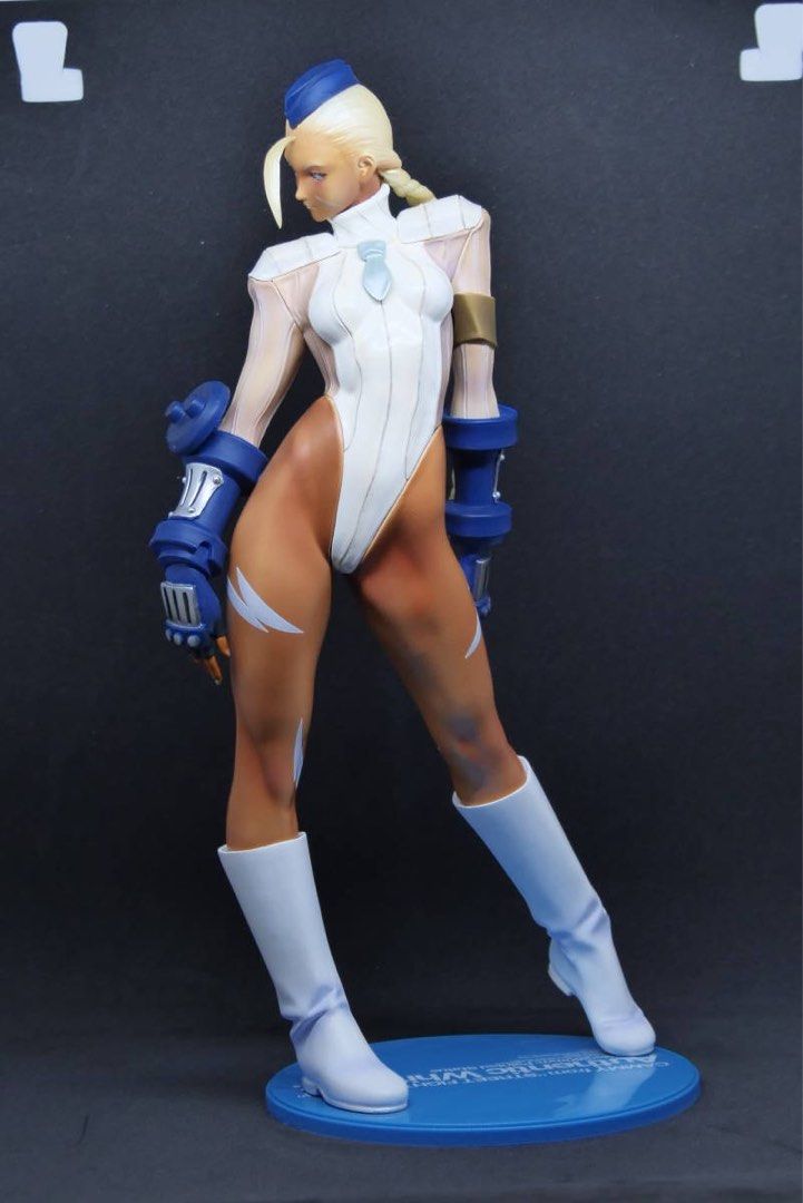 海洋堂 Kaiyodo Street Fighter Zero/Alpha 3, Sexy Busty CAMMY 1/6 scale figure  (White version)