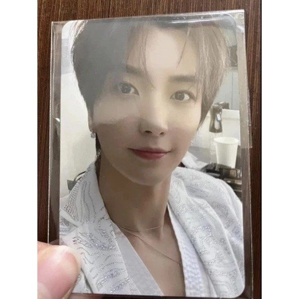 SUPER JUNIOR Beyond LIVE 写真集 トレカ イェソン｜タレントグッズ