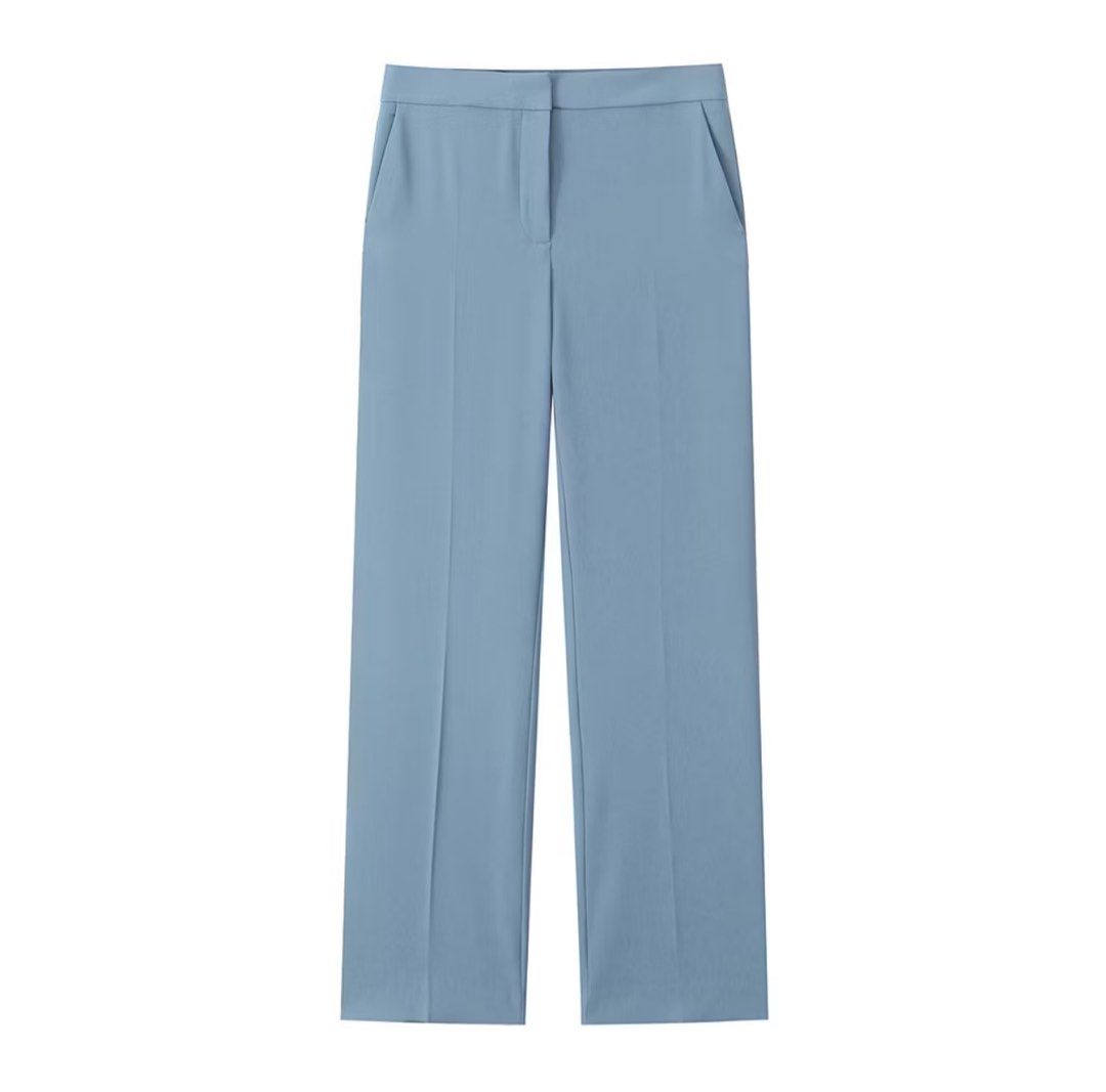 Blue Coordinates Tube Top and Pants (Category: Sets or Coordinates) located in San Juan City. Submitted by kassyjsn (Listing ID 1344476752, Image 2). Description: Cute set! Used only once for 4 hours :) best fits size M!.