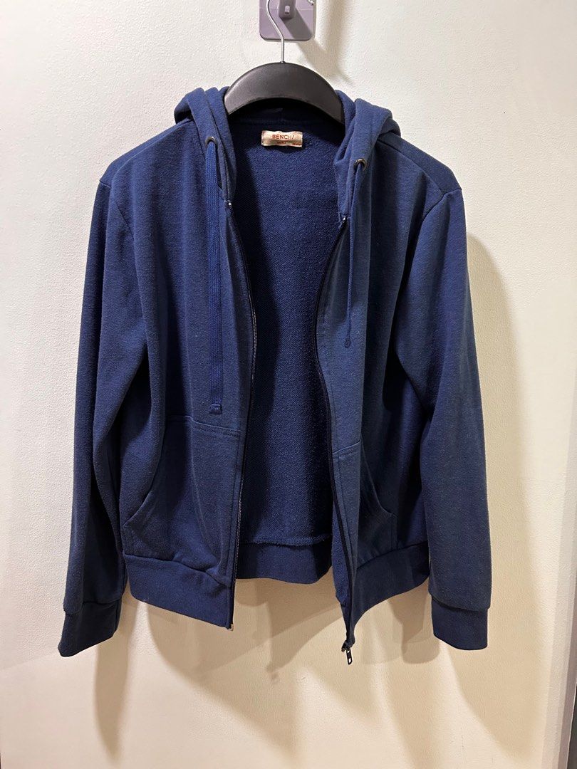 Blue Hoodie w Zipper BENCH (Category: Babies & Kids Fashion) located in Taguig. Submitted by aroundbgc (Listing ID 1344598743, Image 1). Description: .