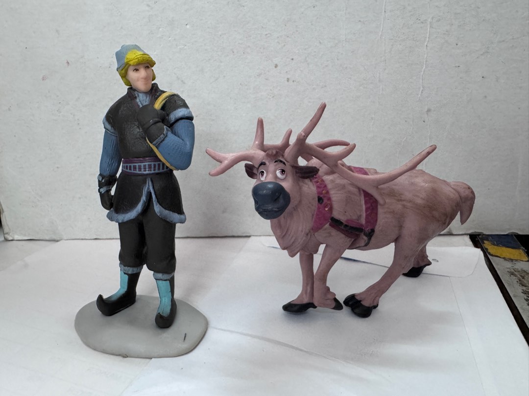 Disney Frozen Kristoff And Reindeer, Hobbies & Toys, Collectibles