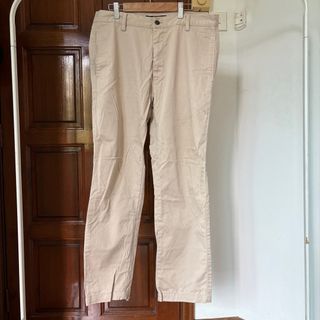 (Category: ) located in . Submitted by just.thriftlah (Listing ID 1344545068, Image 1). Description: .