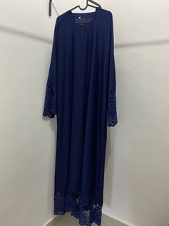 (Category: ) located in . Submitted by mariposawardrobe (Listing ID 1344494088, Image 1). Description: .