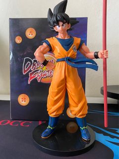TAMASHII NATIONS - Berserk - Figura De Acción Isidro S.H