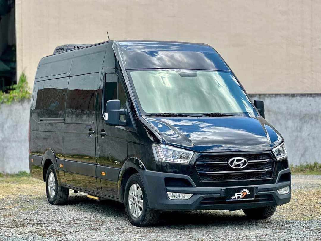 Hyundai H350 Artista Van Manual, Cars for Sale, Used Cars on Carousell