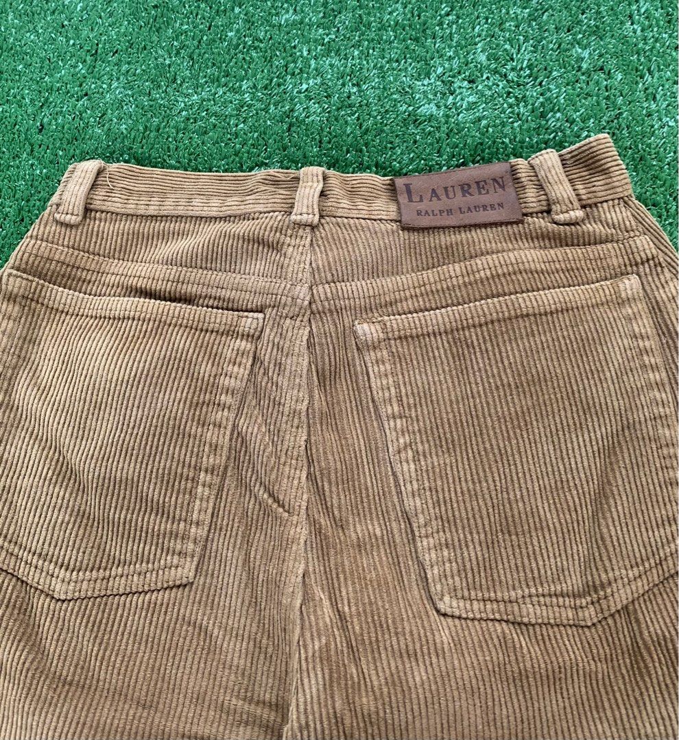 LAUREN RALPH LAUREN (Category: Jeans) located in Manila. Submitted by anggex44 (Listing ID 1344525851, Image 2). Description: LAUREN RALPH LAUREN WAIST 25 HIPS 34 LENGTH 39 EXCELLENT CONDITION.