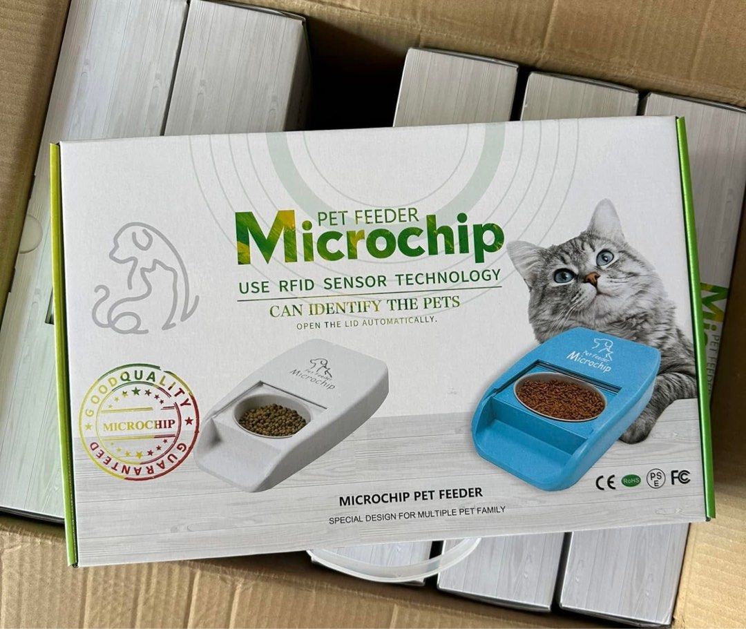 Microchip automatic pet feeder (Category: Homes & Other Pet Accessories) located in Mandaluyong City. Submitted by maricris.sn (Listing ID 1344448560, Image 1). Description: Price of one unit; P6000 Take both for P10k Dual Power Supply: Supports 4 C cells or USB power, ensuring reliable feeding. Multi-pet Family Management:Designed for multi-pet families, this feeder prevents stealing and maintains individual diets. Healthy Feeding Schedule:Custo