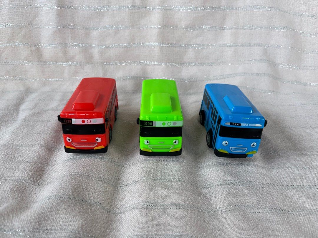 3 pcs Mini Toy Bus (Category: Vehicle & Diecast Models) located in Quezon City. Submitted by the_thrift_finds (Listing ID 1344573497, Image 1). Description: Plastic mini toy buses 3 pcs (Red, Green and Blue).