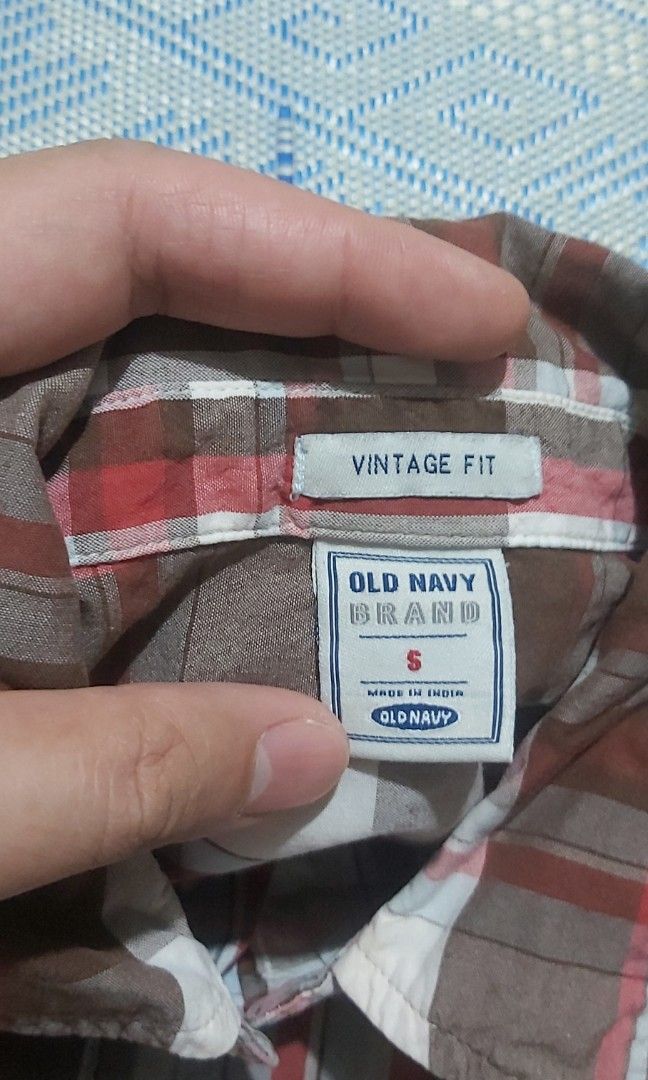 Old Navy Checkered Polo (Category: Tshirts & Polo Shirts ) located in Quezon City. Submitted by SecretFlutePlayer (Listing ID 1344522515, Image 3). Description: Old Navy Checkered Polo Polo from USA, brought by my mother fot my brother last March 2020 but was not used since it was pandemic and switch to WFH. Label Meausrement: US Size Small Chest 20 inches Length 27 inches Shoulder 17 inches Measurements taken by actual tape measure Measurement +