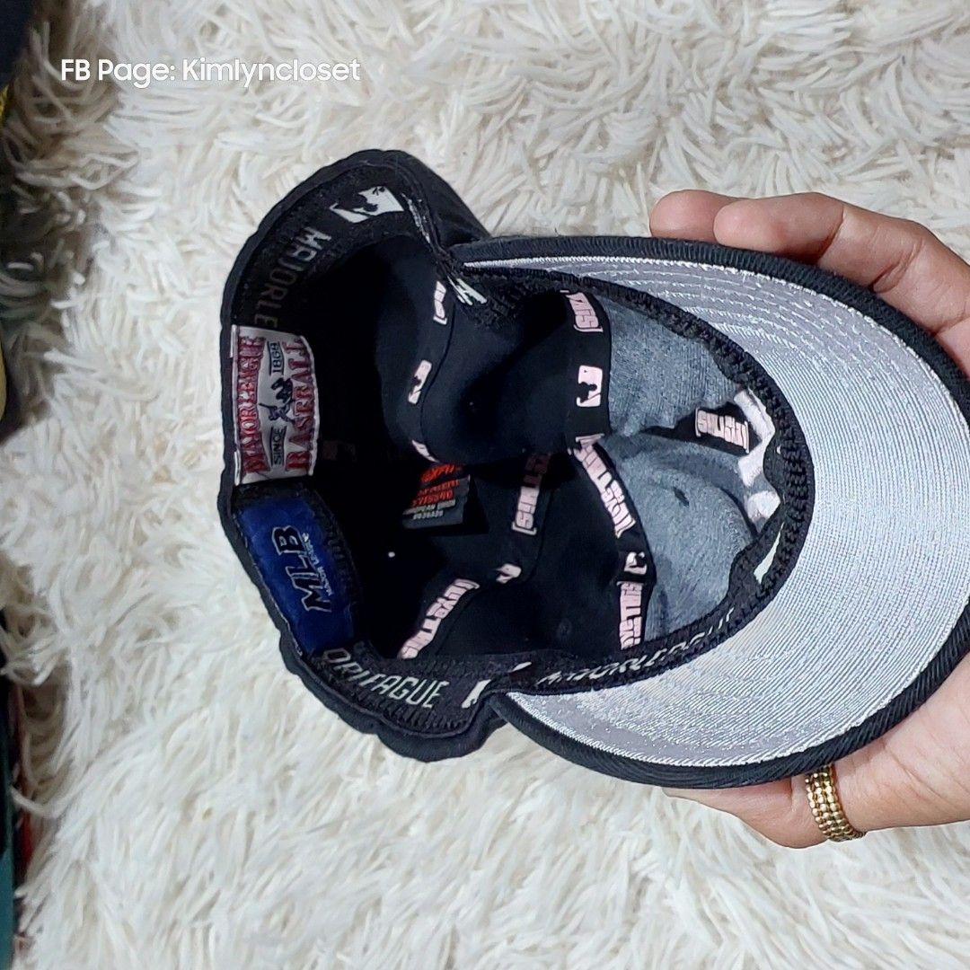 Original cap marvel free size (Category: Caps & Hats) located in Quezon City. Submitted by kimlynandaya (Listing ID 1344487372, Image 3). Description: .