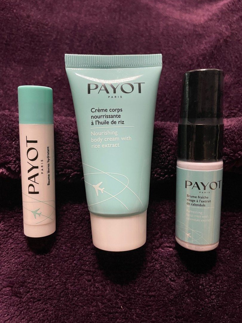 Payot Refreshing Facial Mist with Calendula Extract (Category: Face Care) located in Quezon City. Submitted by luxeoutlet (Listing ID 1344526168, Image 3). Description: 100% Authentic. Travel-size. Multiple stocks. Bulk orders available. Payot brume fraîche visage à l’extrait de calendula. Refreshing facial mist with calendula extract. 10mL / 0.33 FL OZ..