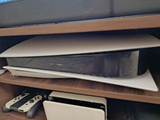 (Category: ) located in . Submitted by pistachio_87 (Listing ID 1344551395, Image 1). Description: .