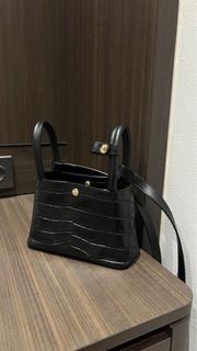 (Kategori: ) berada di . Dikirim oleh josefinejesslyn (ID iklan 1344522721, Gambar 1). Deskripsi: .