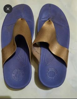 (Kategori: ) berada di . Dikirim oleh Me_store (ID iklan 1344460941, Gambar 1). Deskripsi: .