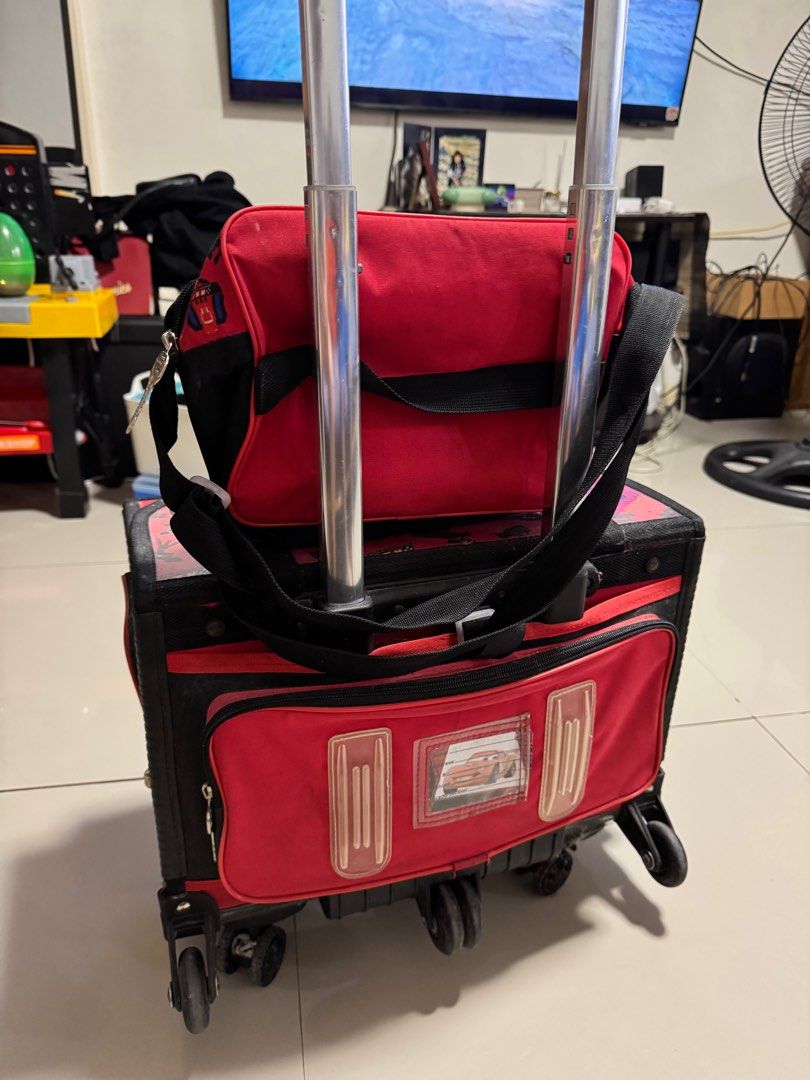 Trolly bag (Category: Strollers) located in Caloocan City. Submitted by myvetteramos (Listing ID 1344470520, Image 3). Description: .