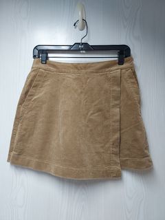 Uniqlo 燈芯絨裙衭，29吋腰64192573363202110