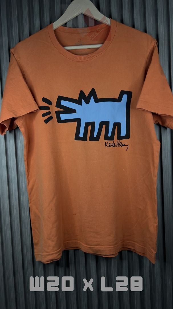 Uniqlo - Keith Haring Tee / Shirt (Category: Tshirts & Polo Shirts ) located in Davao. Submitted by thrftipidity (Listing ID 1344593712, Image 2). Description: 📌 Item Code: TT91 📌 Color Rate: 9/10 📌 Condition: Very Good 📌 Size: L on Tag 📌 Dimensions: 20x28 📌 Issue: See Last Picture ⛳️ Location: Catalunan Grande, Davao City 🚚 Free Delivery within Catalunan Grande 📦 Shipping nationwide via J&T 💳 Payment First: GCash/Maya/Bank Transfer ⛔ No