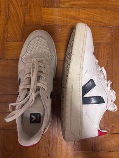 (Category: ) located in . Submitted by iamtaiki (Listing ID 1344586633, Image 1). Description: .