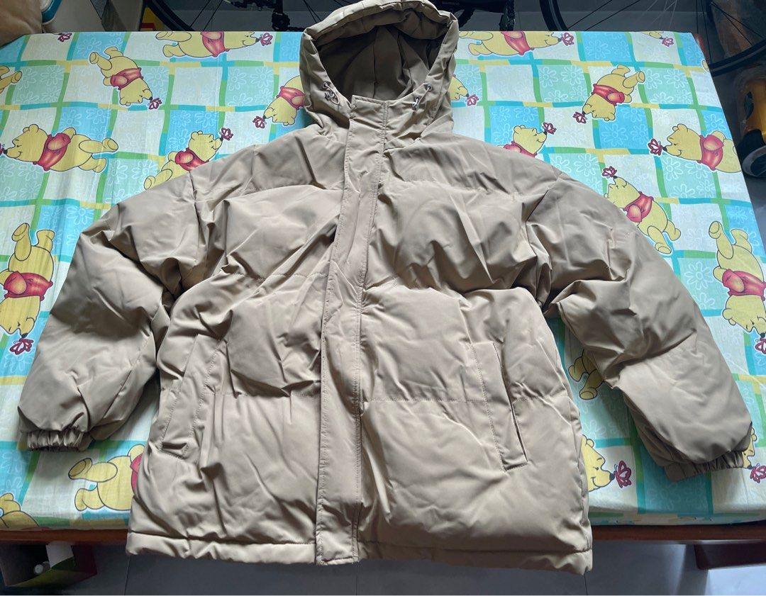 Winter jacket (Category: Everything Else) located in Singapore. Submitted by lifecycle88 (Listing ID 1344472905, Image 1). Description: brand new without tags, bought to dry clean the whole jacket but did not use it afterwards as it does not suit my style. .