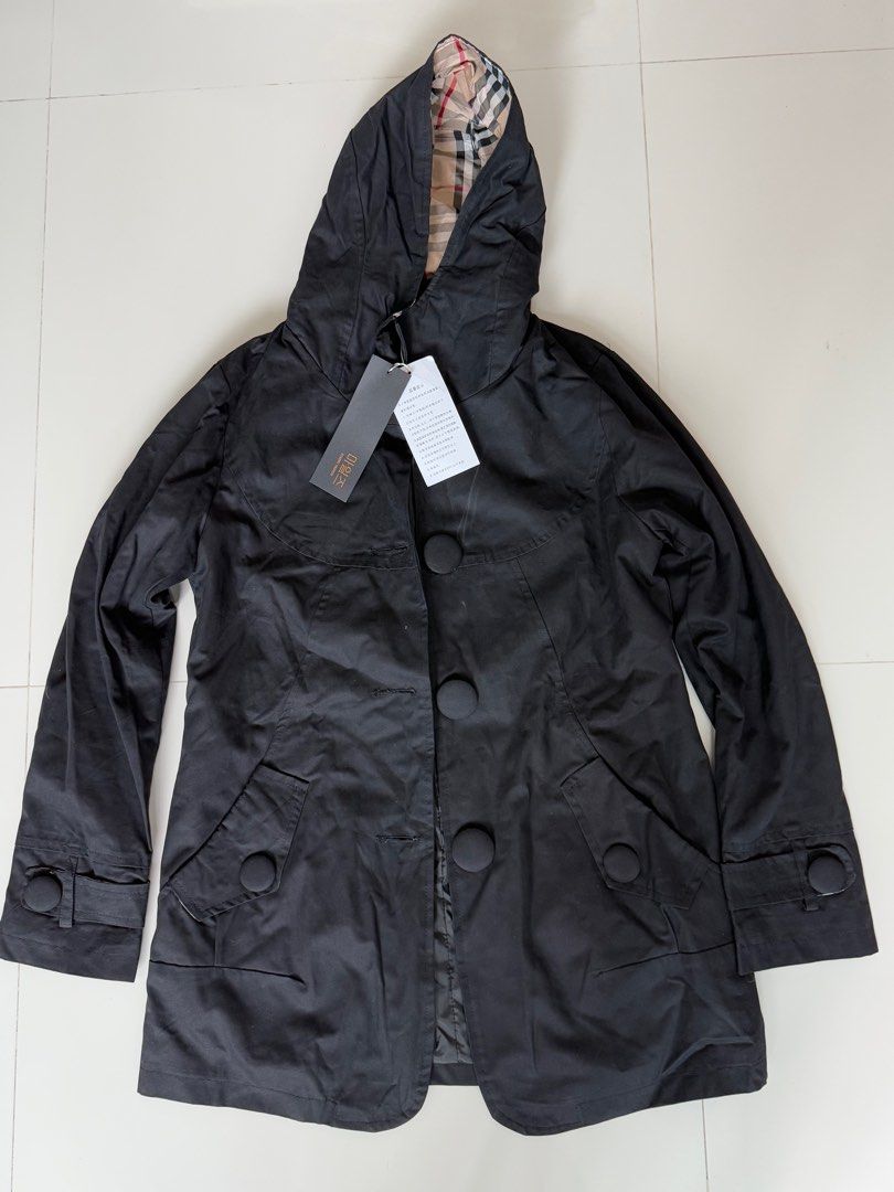 Winter Jacket (Category: Coats, Jackets and Outerwear) located in Singapore. Submitted by divineyy (Listing ID 1344613688, Image 1). Description: In good condition Self-collect DM for sizes 3rd jacket (Wintertime, Fleece, Purple): $5 The rest: $25.