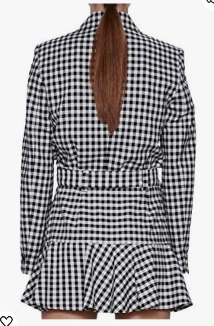 Zara Women Cropped Gingham Blazer (Category: Longsleeves) located in Alaminos. Submitted by aj_collection28 (Listing ID 1344558953, Image 3). Description: Size: XS on tag Dimes: 18W x 17.5L Excellent Condition No issue DM Now po. Loc. Pangasinan.