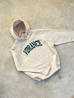(Category: ) located in . Submitted by sb_thriftstore2 (Listing ID 1344731044, Image 1). Description: .
