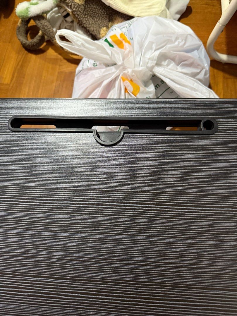 Bed Table (Category: Tables & Sets) located in Singapore. Submitted by prisangy (Listing ID 1344703026, Image 3). Description: Got blue table if you dislike this color. barely used these days so selling it. abit of scratches at the side. price can be negotiated .