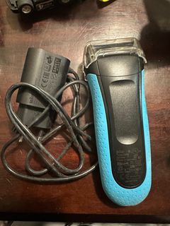 Braun Rechargeable Razor