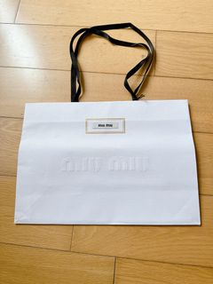 （分類：）位於 。 由 lolohks 提交（商品編號 1344650158，圖片 1）。簡介： 。