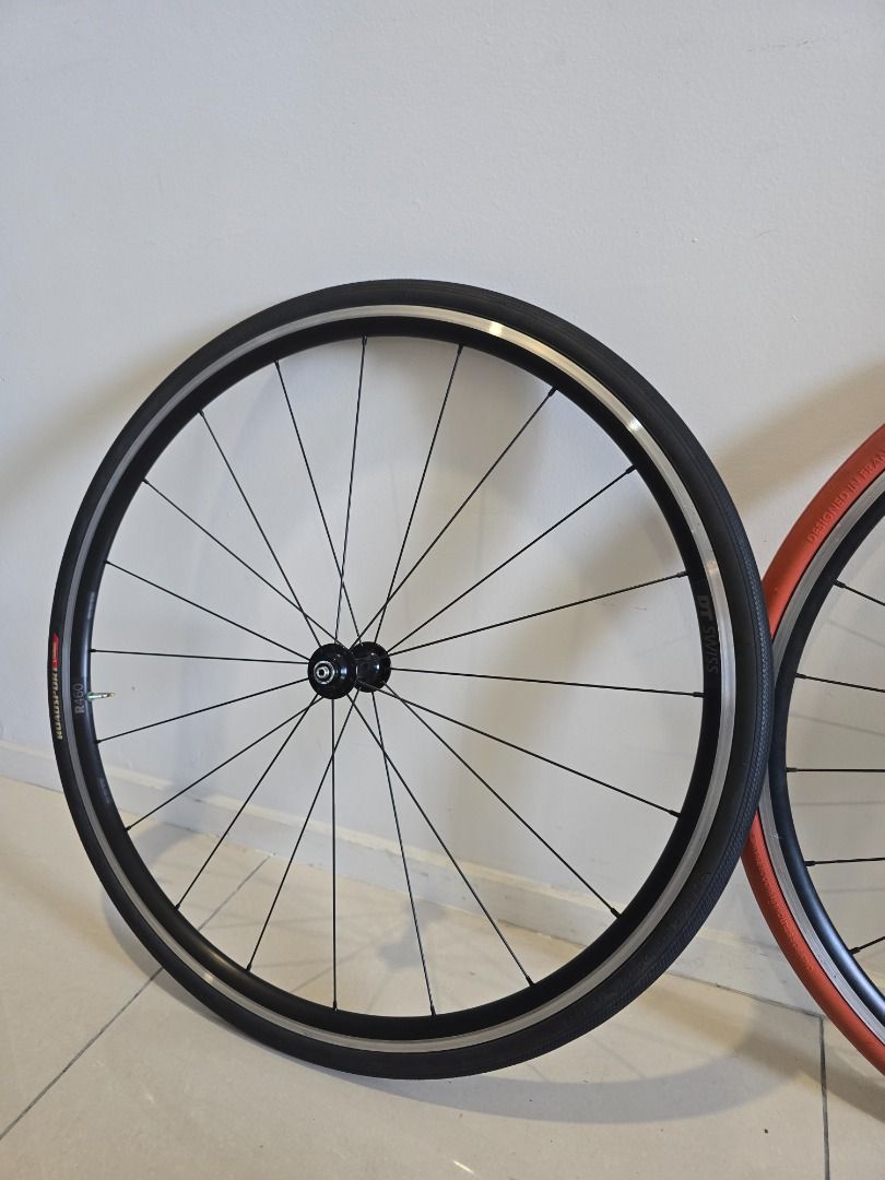 DT Swiss R460 wheelsets with trainer tires + 105 cassette (11-30 ...