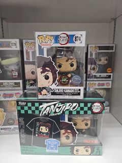 (Category: ) located in . Submitted by nyxs_collectibles (Listing ID 1344026086, Image 1). Description: .