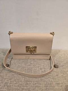 （分類：）位於 。 由 merrytou 提交（商品編號 1344718406，圖片 1）。簡介： 。